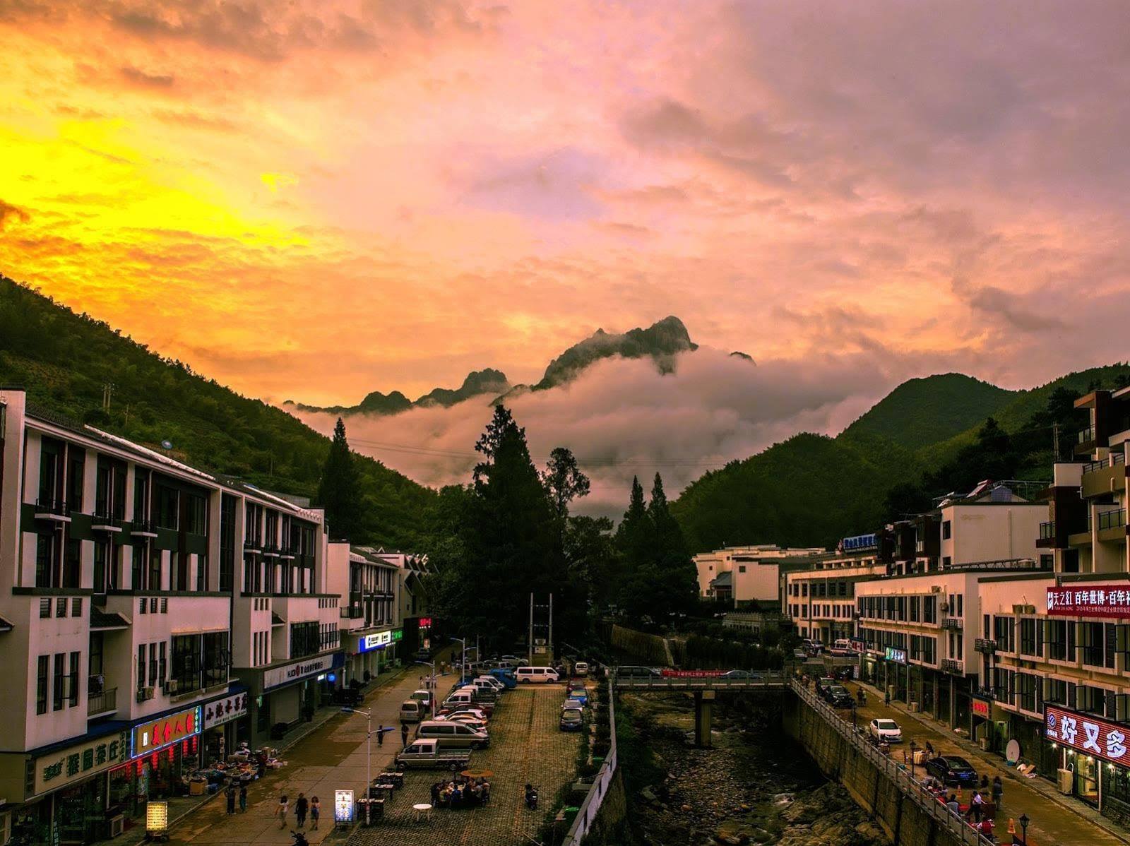 Huangshan Of Tianya Off Inspirations Hotel ภายนอก รูปภาพ